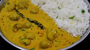कढ़ी चावल बनाने की विधी | Simple Kadhi Chawal Recipe in Hindi